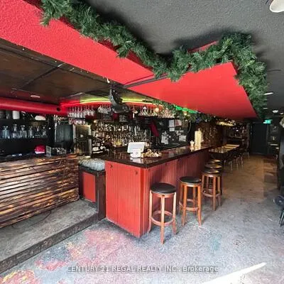 1150,&nbsp;Davenport, Wychwood, Toronto