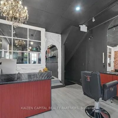 Commercial for sale, 398, King, Moss Park, Toronto