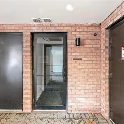 2900,&nbsp;Yonge, Lawrence Park South, Toronto