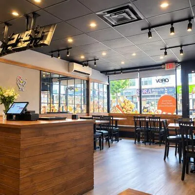 Commercial for sale, 620, Bloor, Annex, Toronto