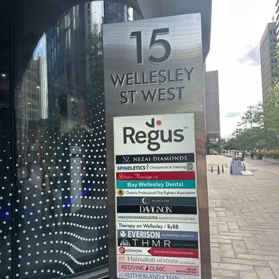 15,&nbsp;Wellesley, Bay Street Corridor, Toronto