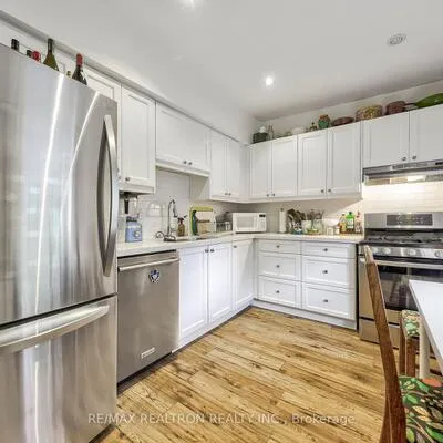 629,&nbsp;Mount Pleasant, Mount Pleasant East, Toronto