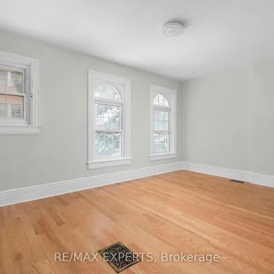 Commercial for sale, 382, Bathurst, Trinity-Bellwoods, Toronto