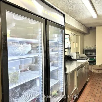 Commercial for sale, 911, Sheppard, Clanton Park, Toronto