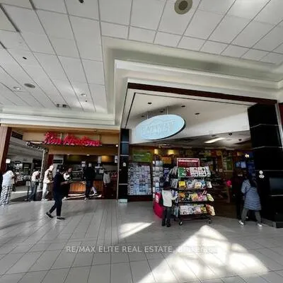 70, Eglinton, Clairlea-Birchmount, Toronto