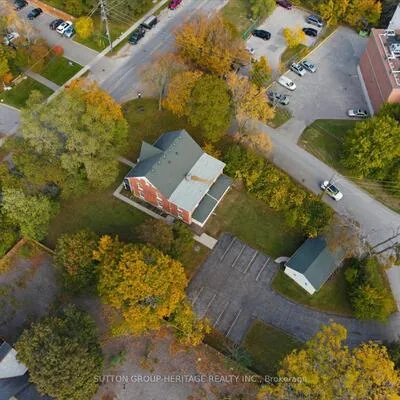 27,&nbsp;Old Kingston, West Hill, Toronto