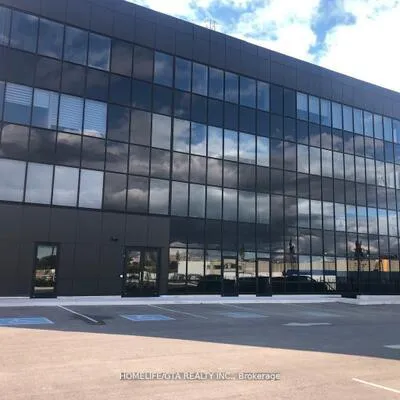 2225,&nbsp;Markham, Rouge E11, Toronto