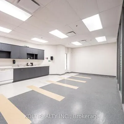 50,&nbsp;Novopharm, Malvern, Toronto
