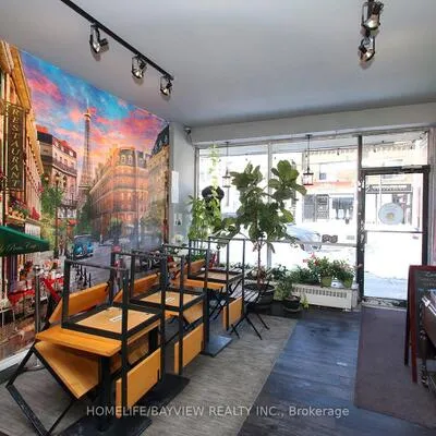1015,&nbsp;Pape, Danforth Village-East York, Toronto