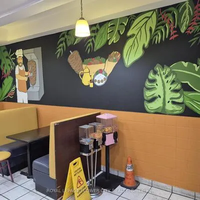 Commercial for sale, 1867, lawrence, Wexford-Maryvale, Toronto