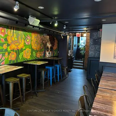 Commercial for sale, 1058, Gerrard, South Riverdale, Toronto