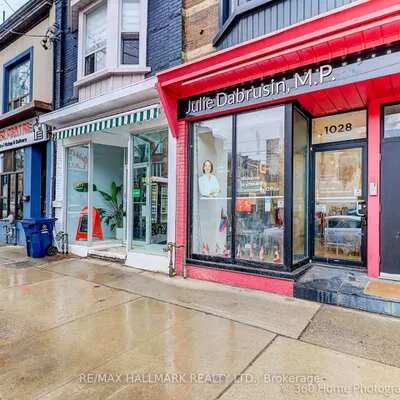 1028,&nbsp;Queen, South Riverdale, Toronto