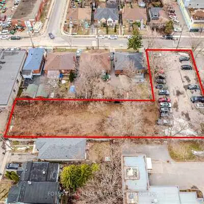 39,&nbsp;Thora, Oakridge, Toronto