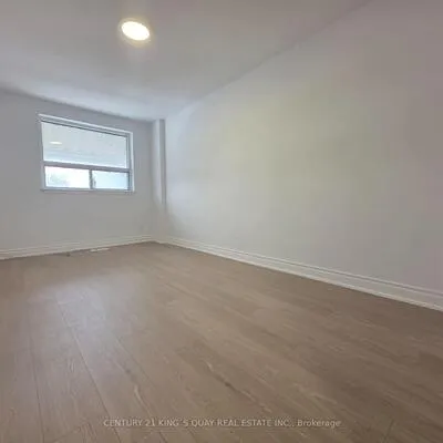 Commercial for sale, 1346, Kennedy, Dorset Park, Toronto