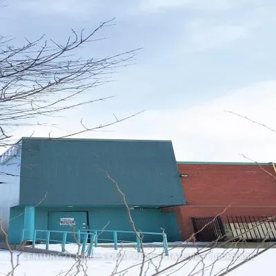 56,&nbsp;Redlea, Milliken, Toronto