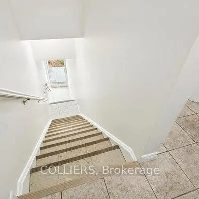990,&nbsp;Kingston, East End-Danforth, Toronto