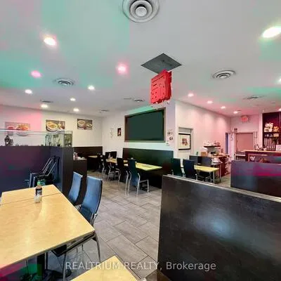 58,&nbsp;Redlea, Milliken, Toronto