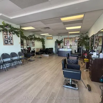 2685,&nbsp;Eglinton, Eglinton East, Toronto