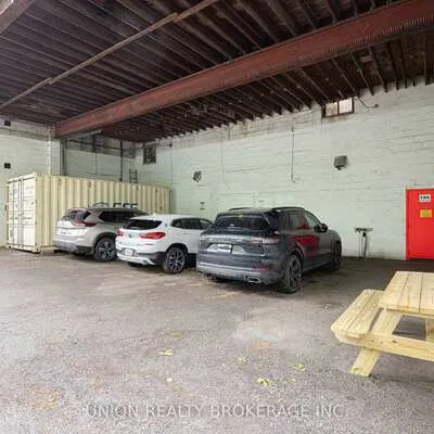 186,&nbsp;Munro, South Riverdale, Toronto