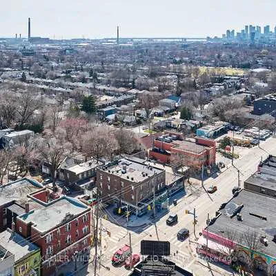1395,&nbsp;Gerrard, Greenwood-Coxwell, Toronto