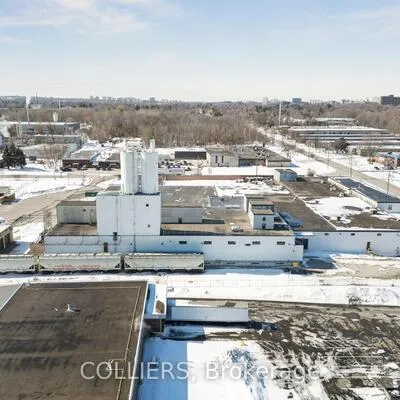595,&nbsp;Coronation, West Hill, Toronto