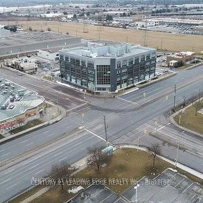 2855,&nbsp;Markham, Rouge E11, Toronto