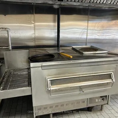 Commercial for sale, 1756, Lawrence, Wexford-Maryvale, Toronto