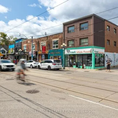 1450,&nbsp;Gerrard, Greenwood-Coxwell, Toronto