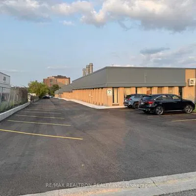 112,&nbsp;Production, Woburn, Toronto