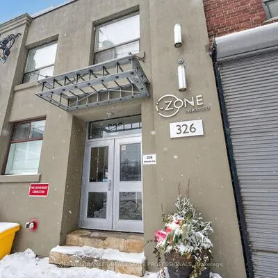 1159,&nbsp;Dundas, South Riverdale, Toronto
