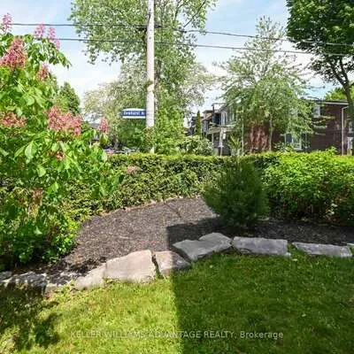 Commercial for sale, 110-112, Dewhurst, Danforth, Toronto