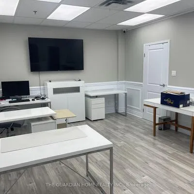 80,&nbsp;Nashdene, Milliken, Toronto