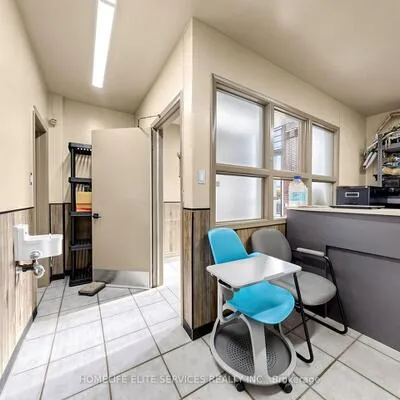 75,&nbsp;Howden, Wexford-Maryvale, Toronto