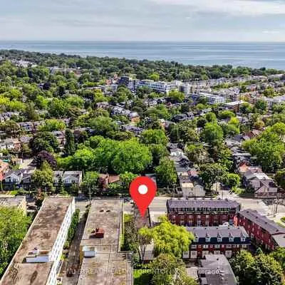 130,&nbsp;Kingston, Woodbine Corridor, Toronto