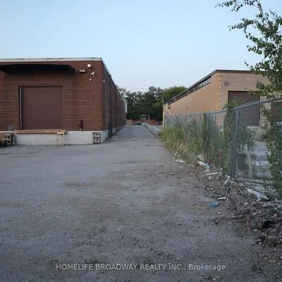 1662,&nbsp;Midland, Dorset Park, Toronto