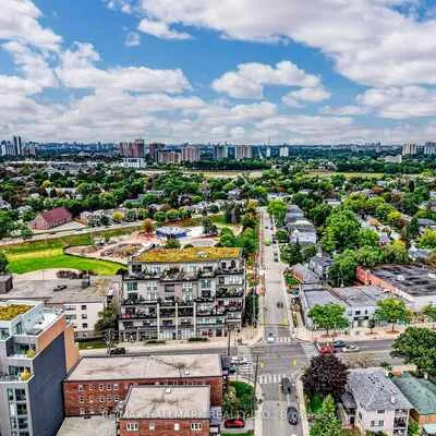 Commercial for sale, 158, Fallingbrook, Birchcliffe-Cliffside, Toronto
