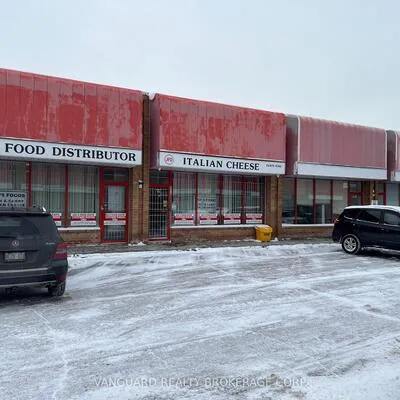 24,&nbsp;Steinway, West Humber-Clairville, Toronto