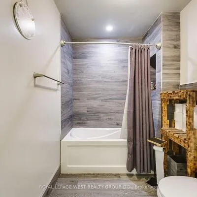 55,&nbsp;Brydon, West Humber-Clairville, Toronto