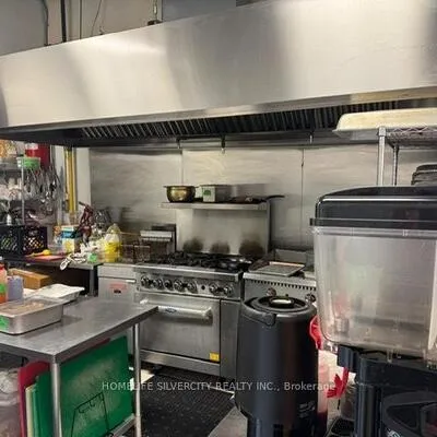 2013, Lawrence, Weston, Toronto