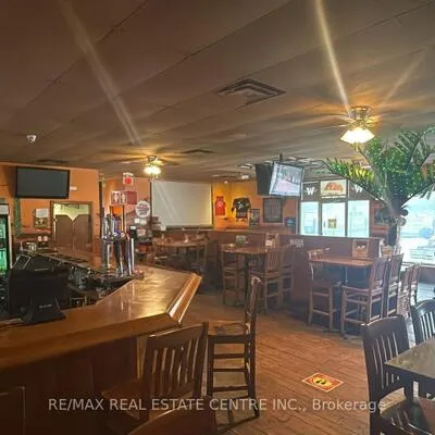 Commercial for sale, 1617, Wilson, Downsview-Roding-CFB, Toronto