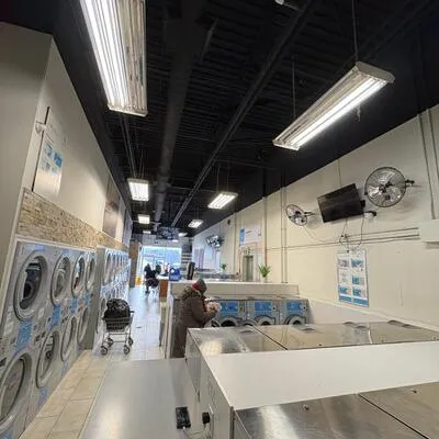 6210,&nbsp;Finch, Mount Olive-Silverstone-Jamestown, Toronto