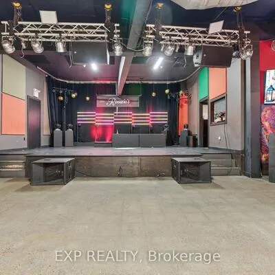 Commercial for sale, 3030, Dundas, Junction Area, Toronto