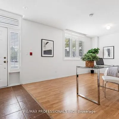 3400,&nbsp;Lake Shore, Long Branch, Toronto