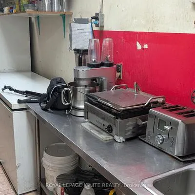 Commercial for sale, 2140, Kipling, West Humber-Clairville, Toronto