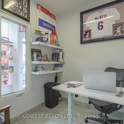 325,&nbsp;Weston, Junction Area, Toronto