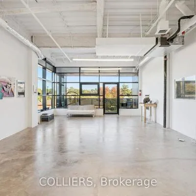 Commercial for sale, 300, Geary, Dovercourt-Wallace Emerson-Junction, Toronto