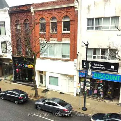 2963,&nbsp;Dundas, Junction Area, Toronto