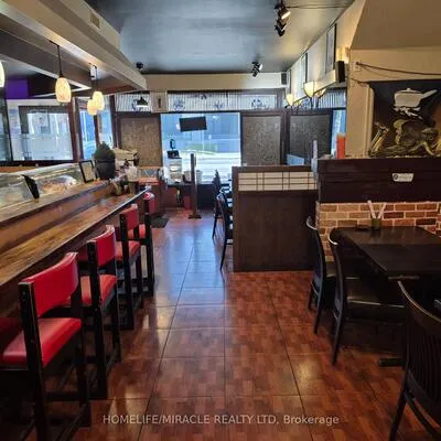 3345,&nbsp;Bloor, Stonegate-Queensway, Toronto