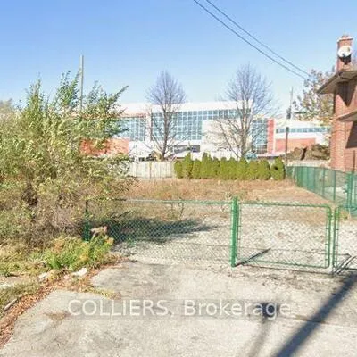 188,&nbsp;Fairholme, Yorkdale-Glen Park, Toronto