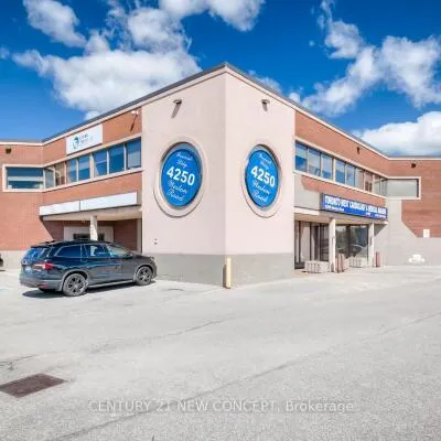 4250,&nbsp;Weston, Humber Summit, Toronto